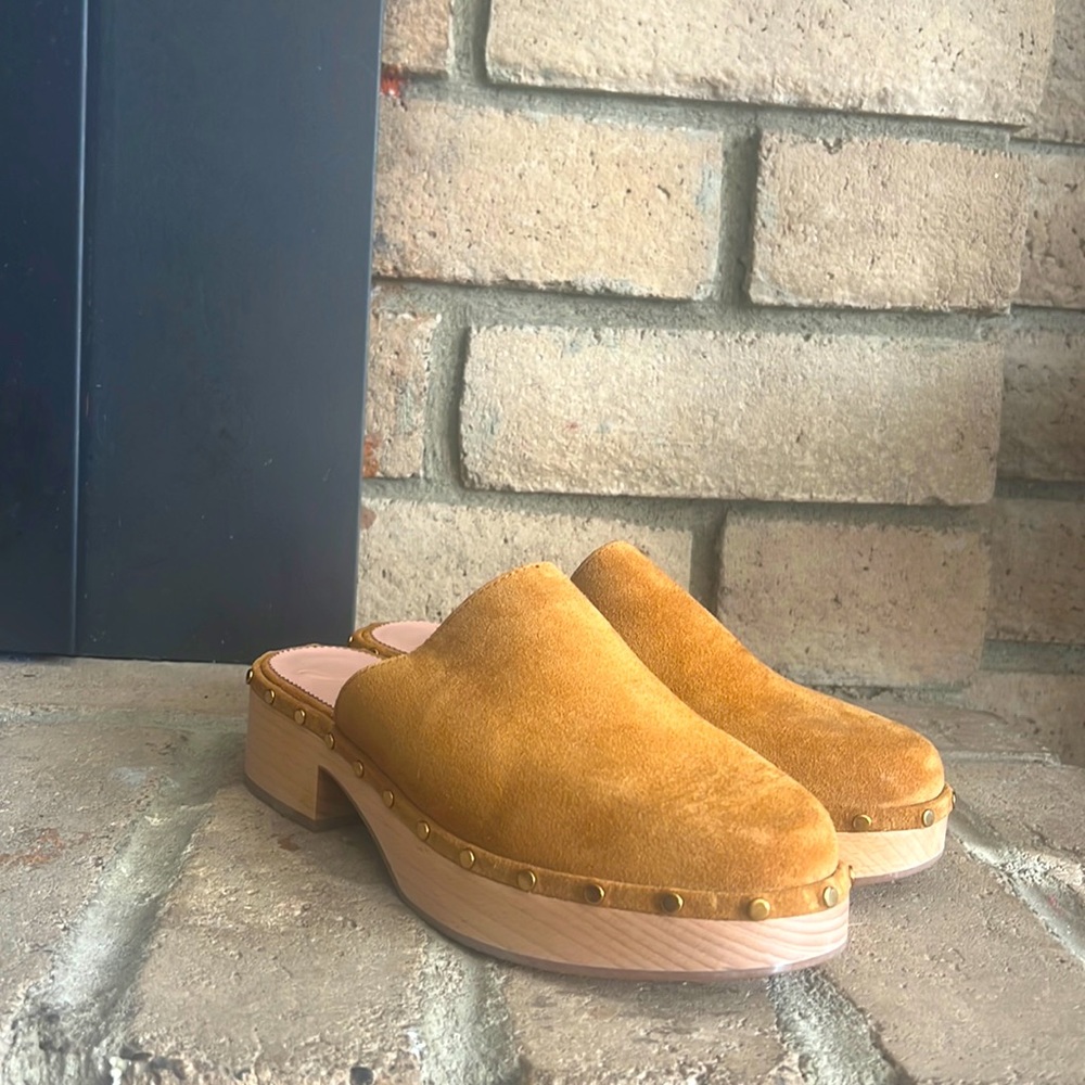 J. Crew size 8 clogs perfect for spring! New